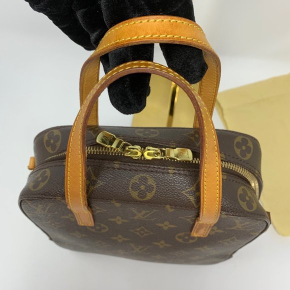 Louis Vuitton Spontini Handbag Monogram - Picture 9 of 15